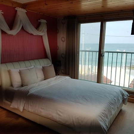 Hannoonebada Pension 江陵市 エクステリア 写真