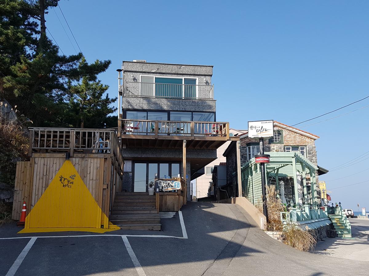 Hannoonebada Pension 江陵市 エクステリア 写真